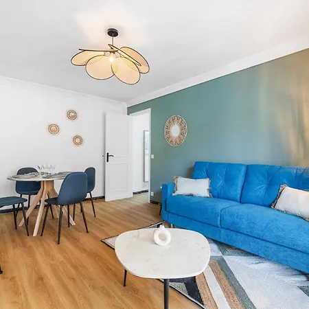 Apartment Renting - Philibert - Elegant Spacious Quiet Near The Port Free Parking